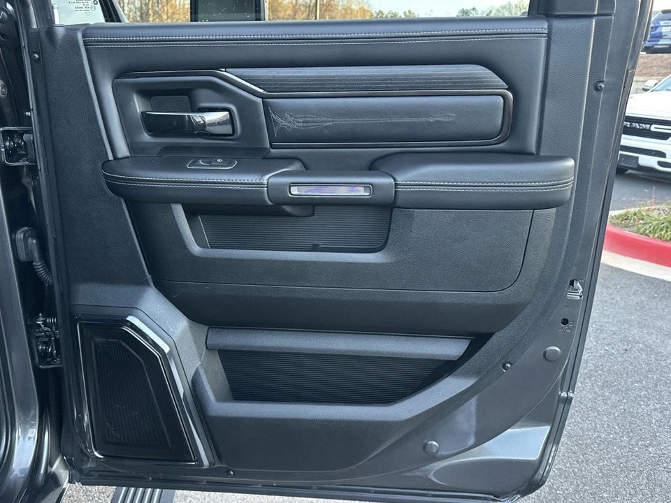 2023 Ram 3500 - Image 17 of 21