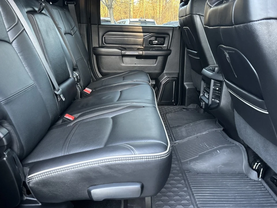 2023 Ram 3500 - Image 16 of 21