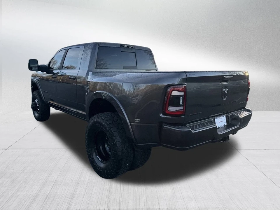 2023 Ram 3500 - Image 7 of 21