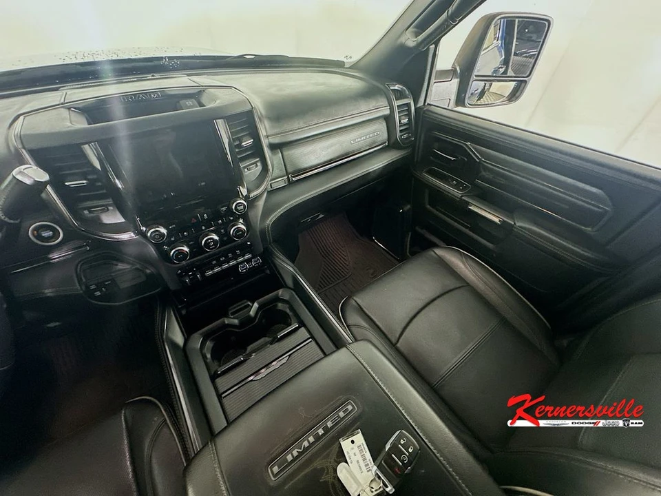 2023 Ram 3500 - Image 11 of 24