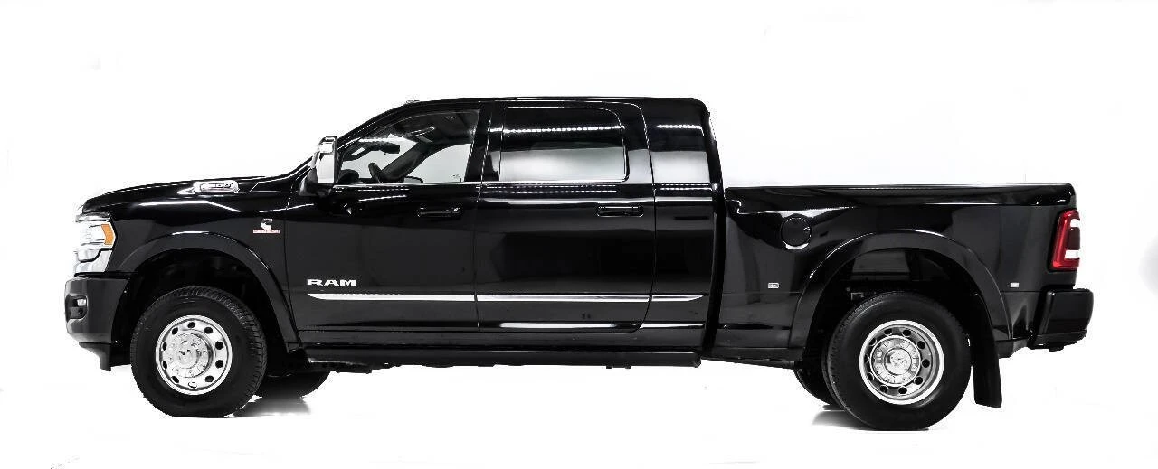 2023 Ram 3500 - Image 6 of 12