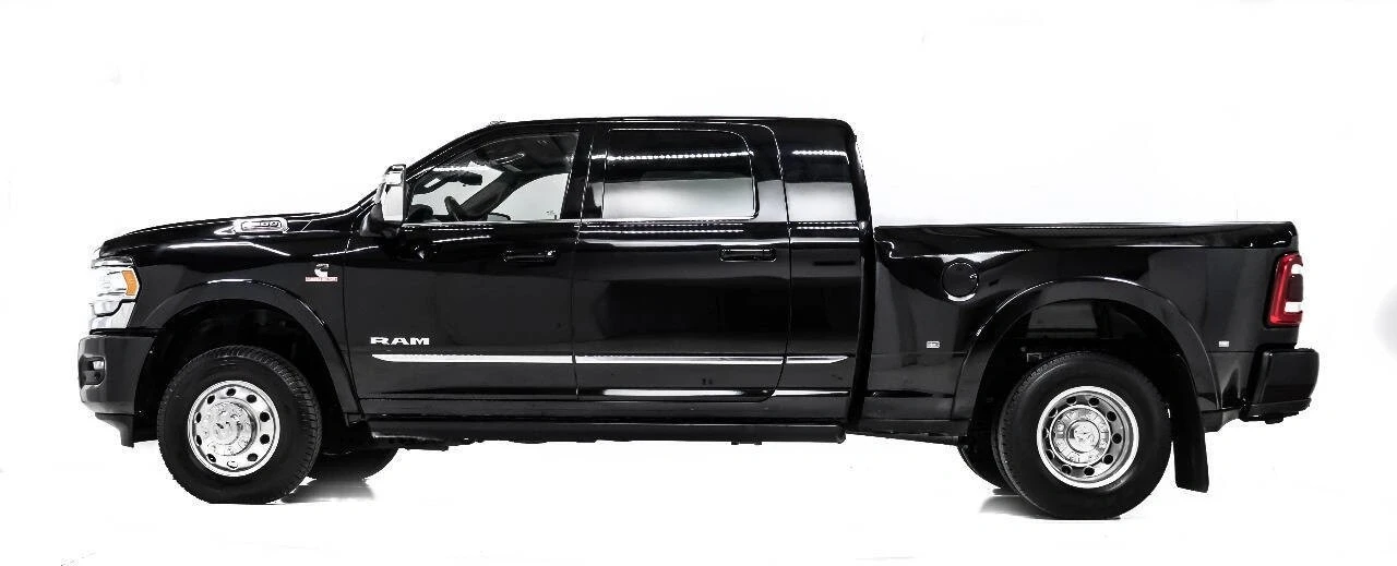 2023 Ram 3500 - Image 6 of 12