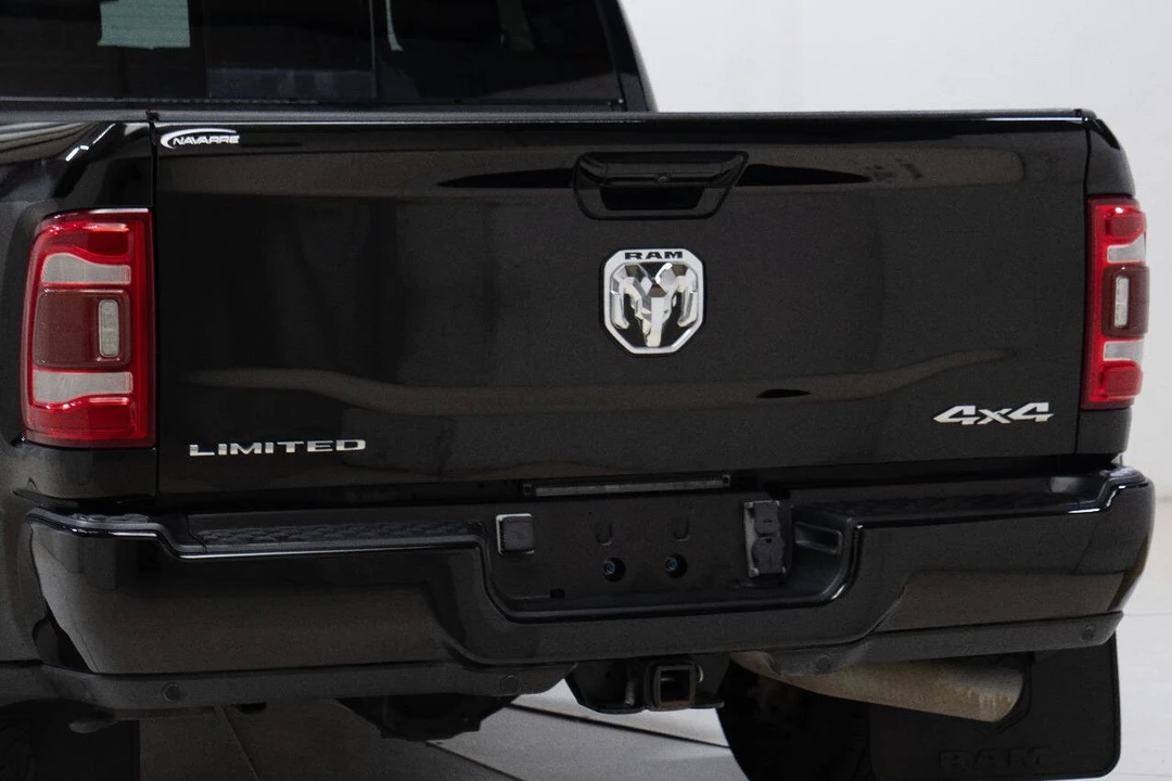 2023 Ram 3500 - Image 12 of 12
