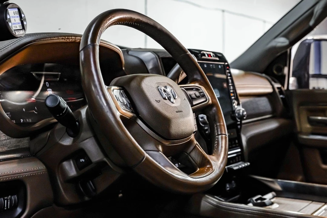2023 Ram 3500 - Image 20 of 31