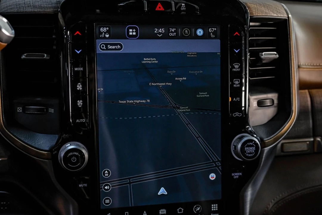 2023 Ram 3500 - Image 26 of 31