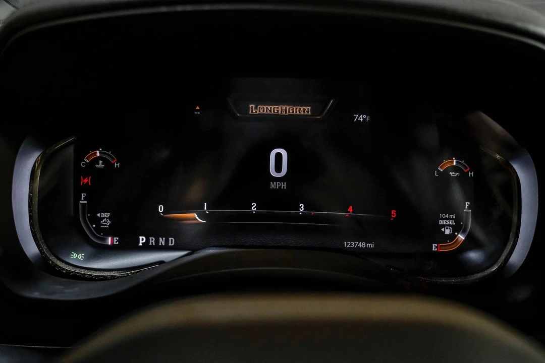 2023 Ram 3500 - Image 23 of 31