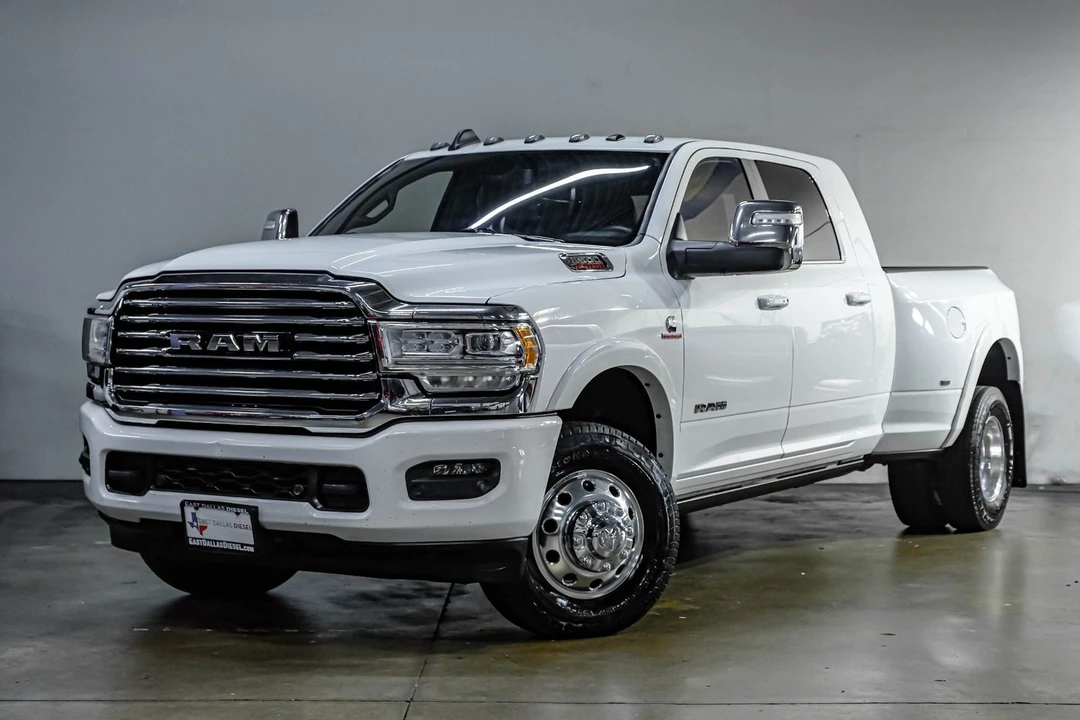2023 Ram 3500 - Image 7 of 12