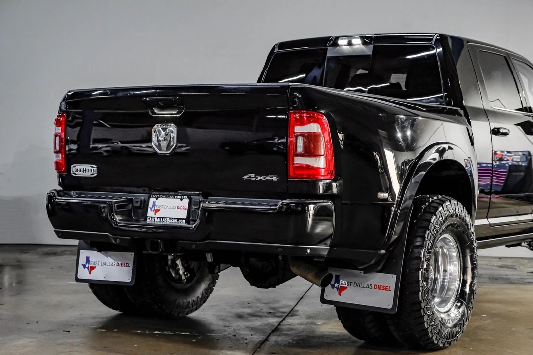 2023 Ram 3500 - Image 13 of 21