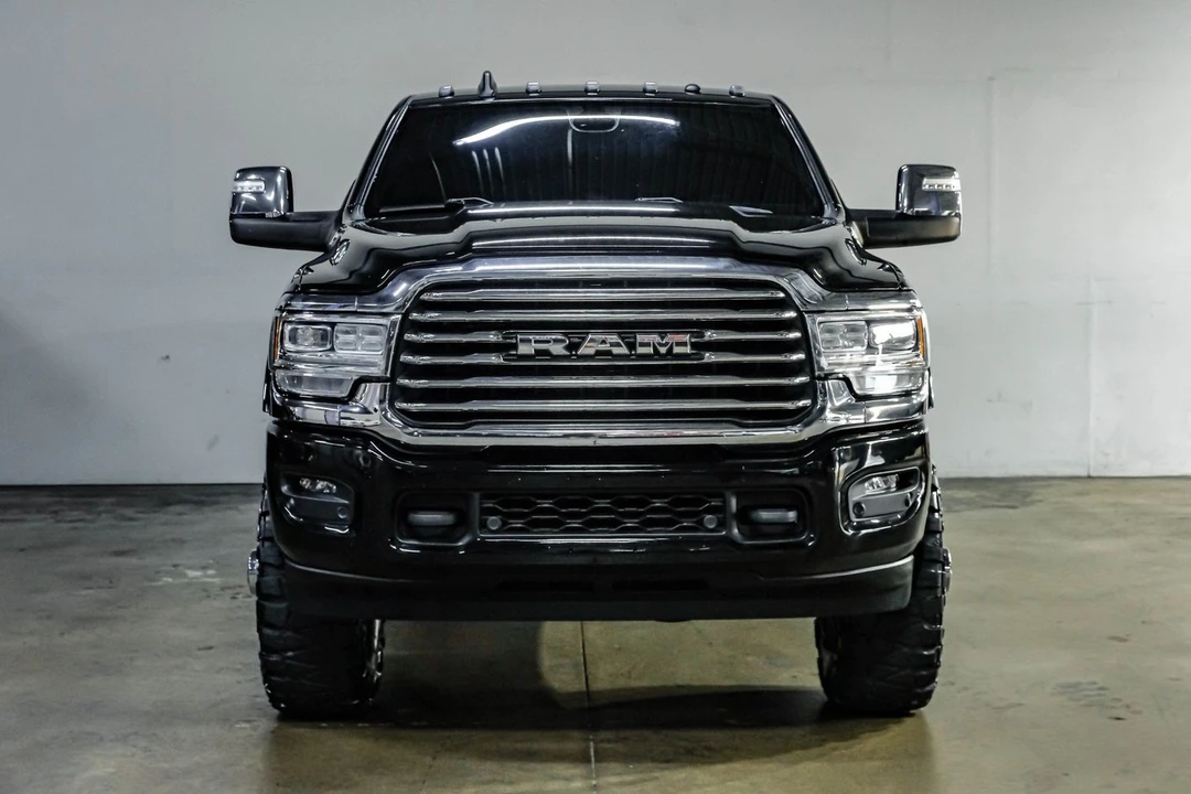 2023 Ram 3500 - Image 5 of 31