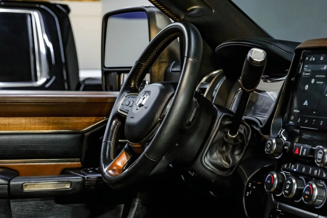 2023 Ram 3500 - Image 21 of 31
