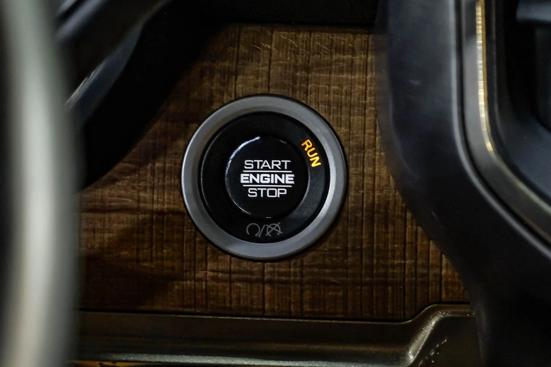 2023 Ram 3500 - Image 27 of 31