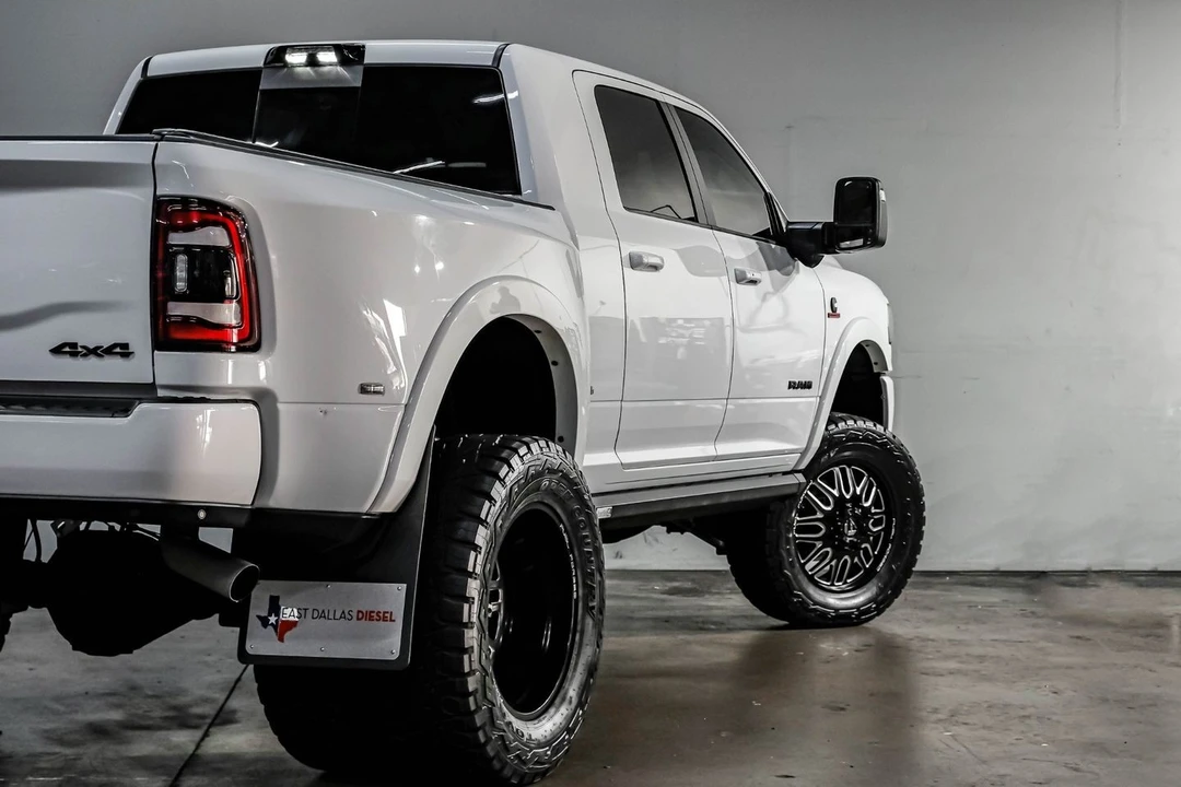 2023 Ram 3500 - Image 14 of 21