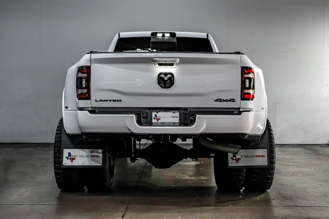 2023 Ram 3500 - Image 15 of 21