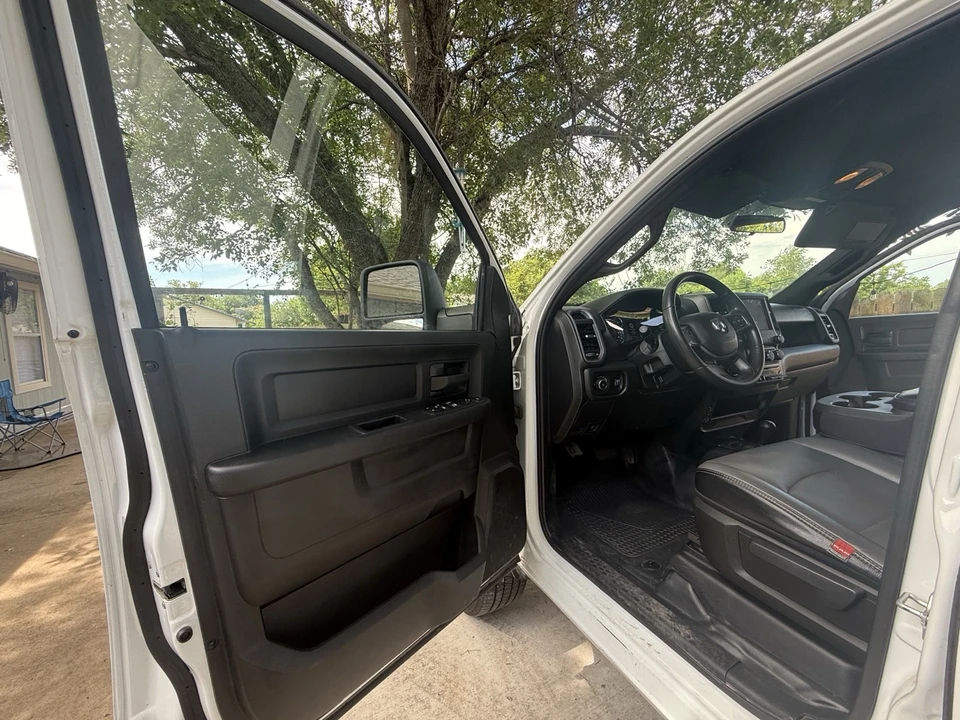2023 Ram 3500 - Image 15 of 31