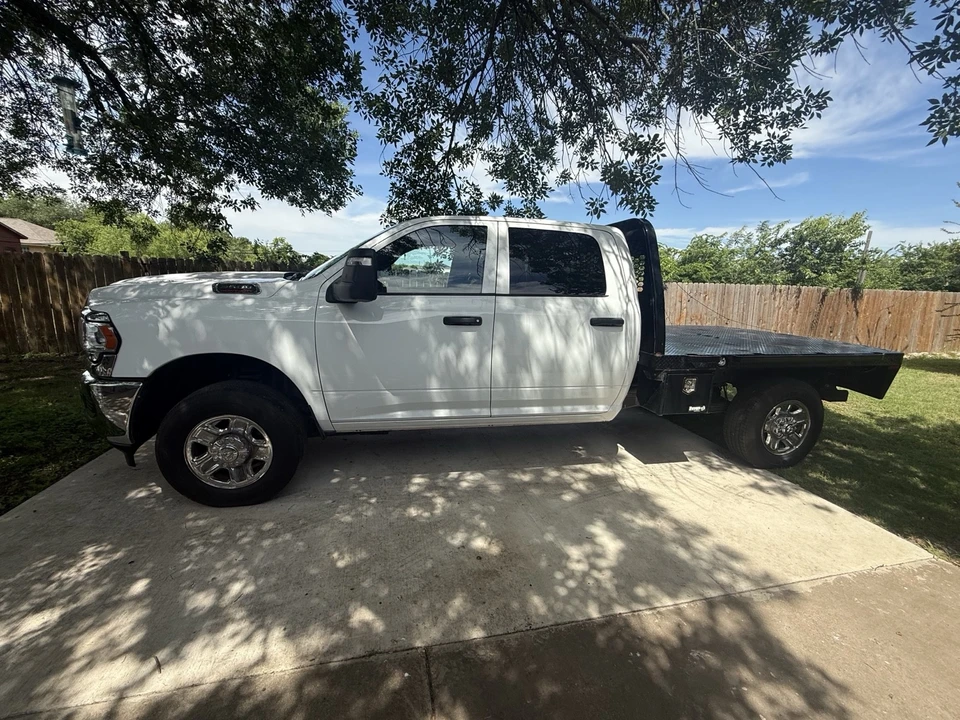 2023 Ram 3500 - Image 4 of 31