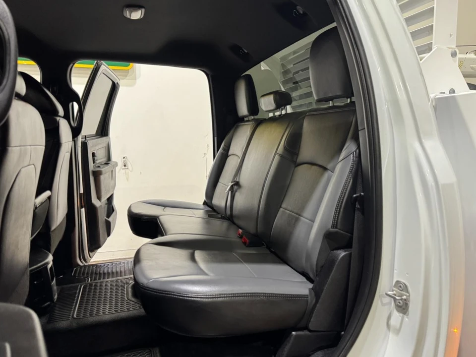 2023 Ram 3500 - Image 21 of 31