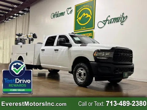 2023 Ram 3500 Tradesman 4x4 Crew Cab Utility Bed