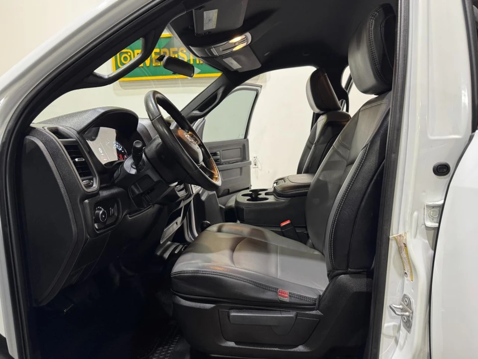 2023 Ram 3500 - Image 13 of 31