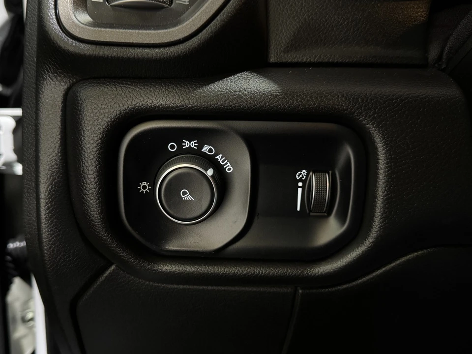 2023 Ram 3500 - Image 31 of 31