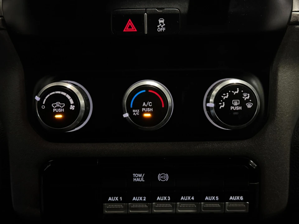 2023 Ram 3500 - Image 28 of 31