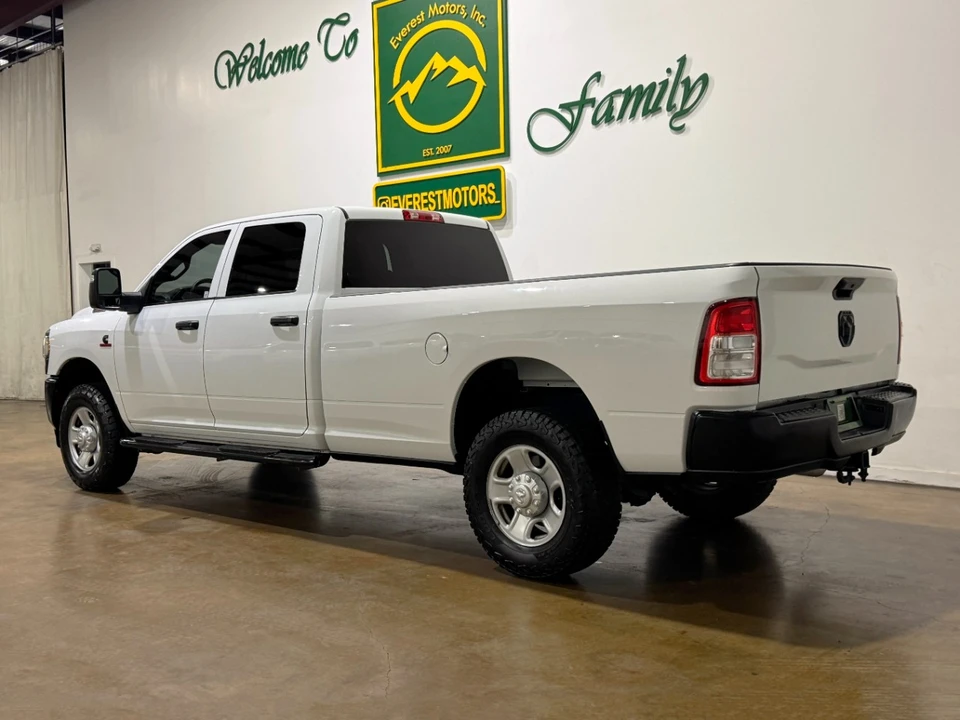 2023 Ram 3500 - Image 6 of 12