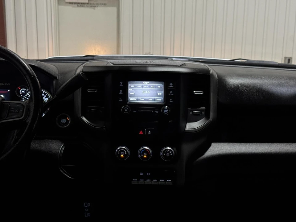 2023 Ram 3500 - Image 23 of 31