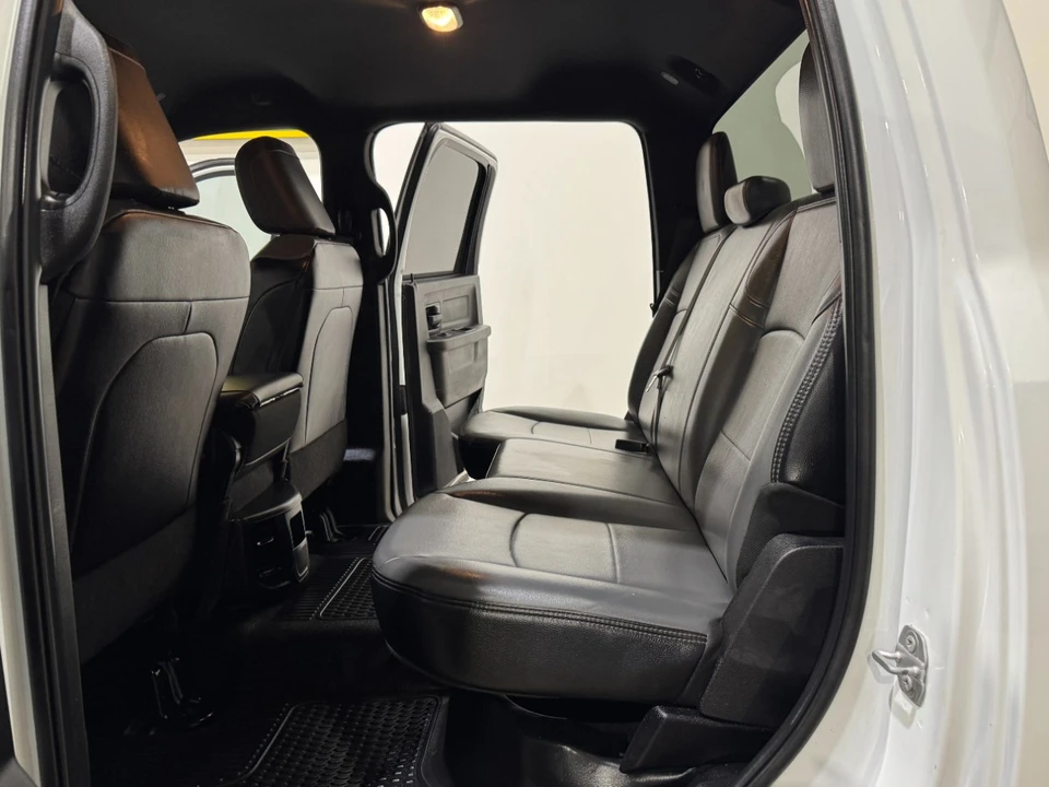 2023 Ram 3500 - Image 16 of 21