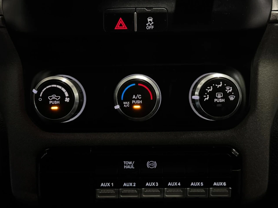 2023 Ram 3500 - Image 28 of 31