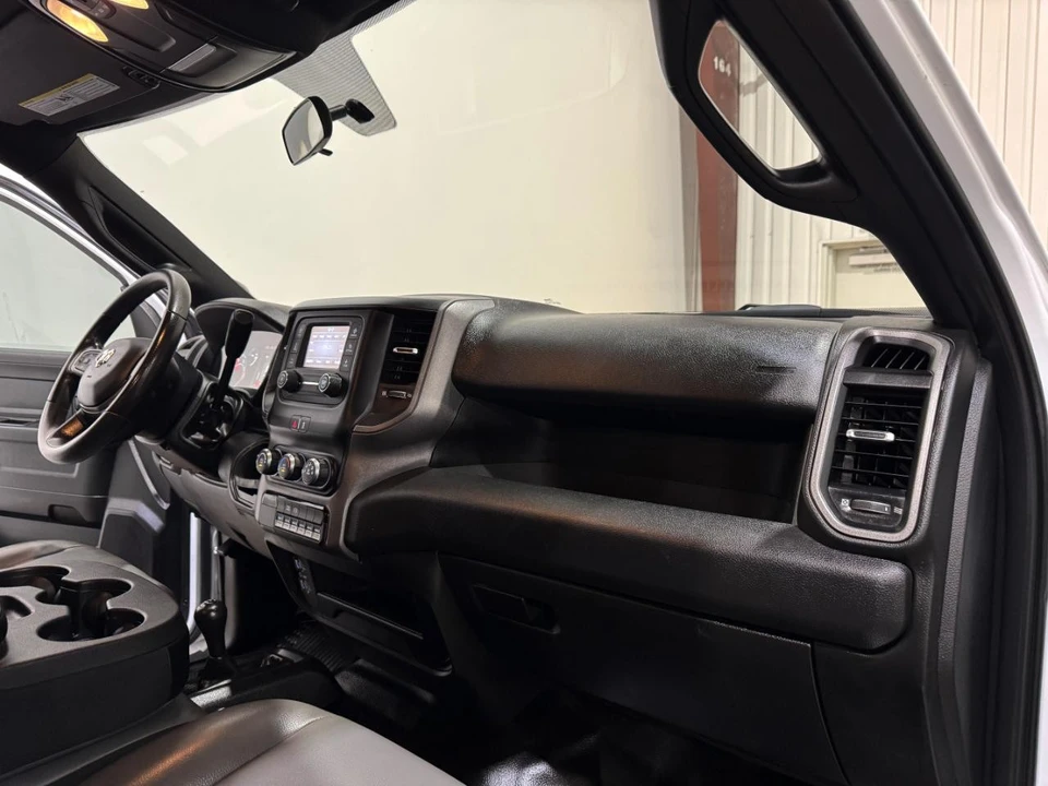 2023 Ram 3500 - Image 12 of 31