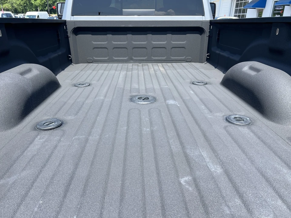 2023 Ram 3500 - Image 11 of 31