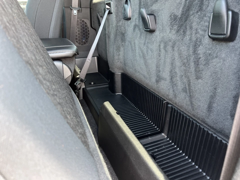 2023 Ram 3500 - Image 17 of 31