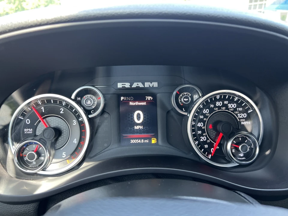 2023 Ram 3500 - Image 28 of 31