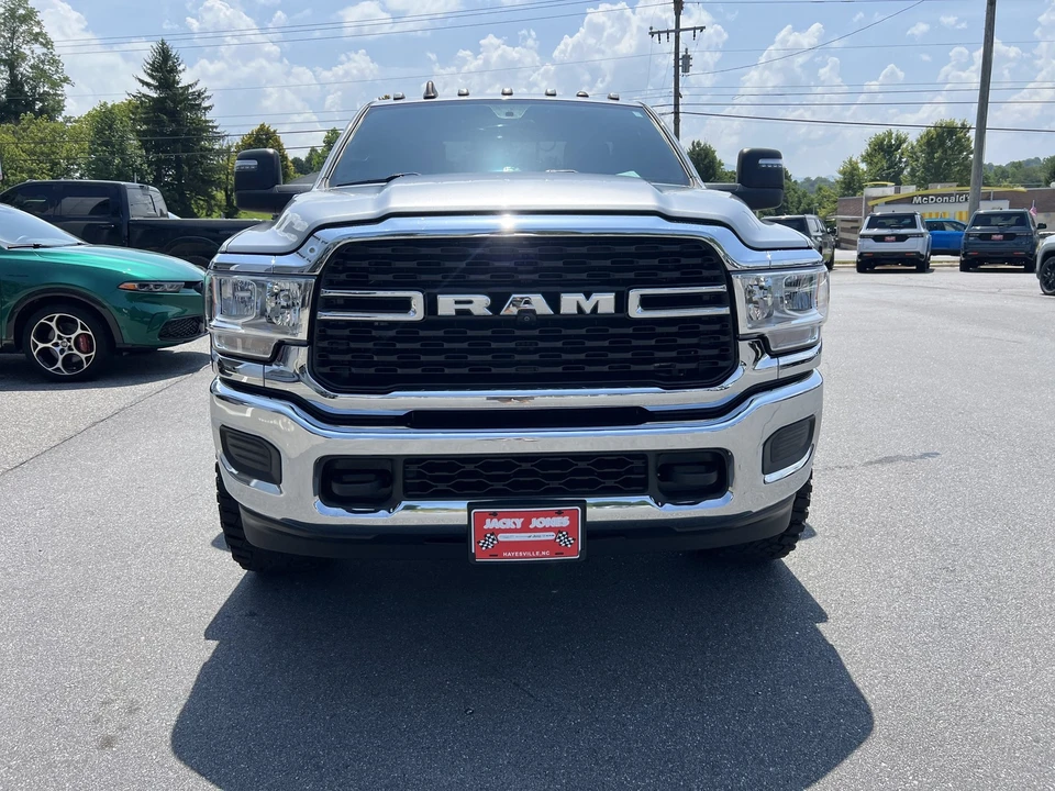 2023 Ram 3500 - Image 5 of 31