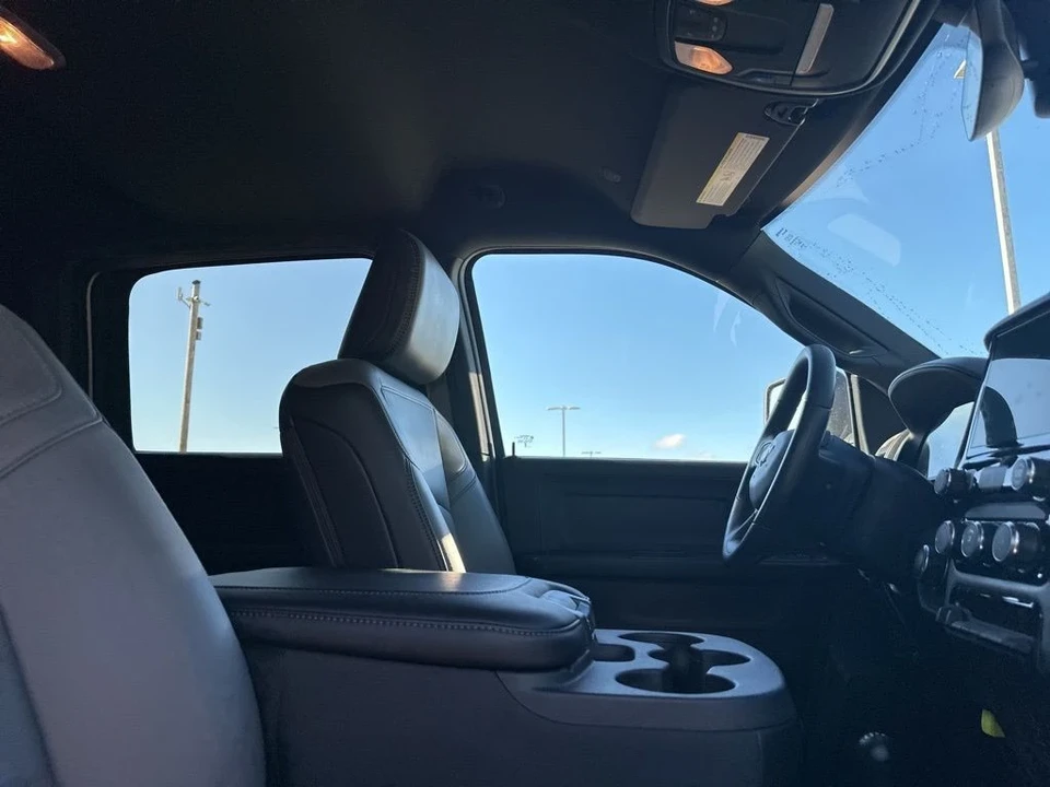 2023 Ram 3500 - Image 20 of 21