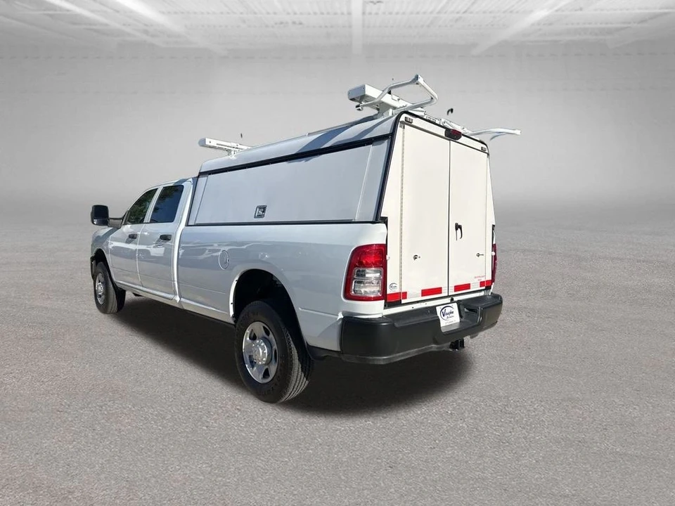 2023 Ram 3500 - Image 9 of 21
