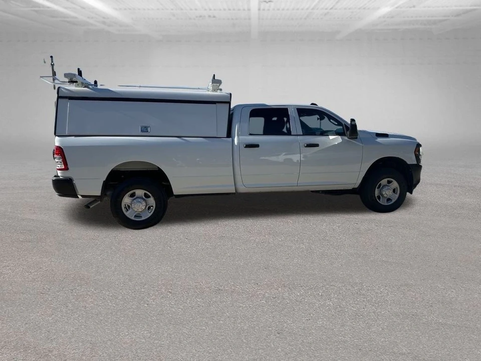 2023 Ram 3500 - Image 14 of 21