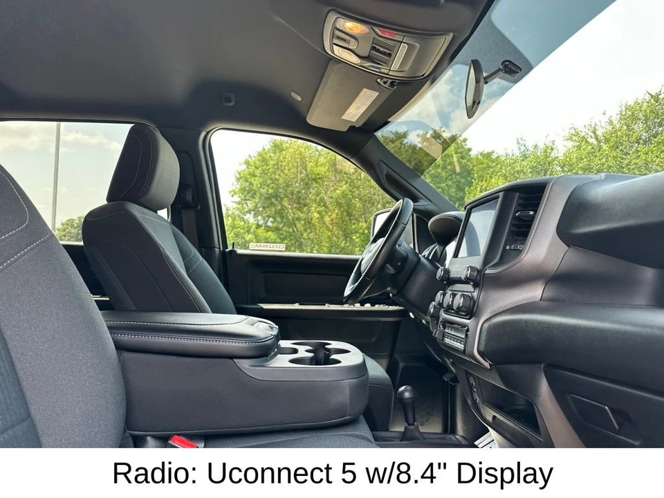 2023 Ram 3500 - Image 23 of 31