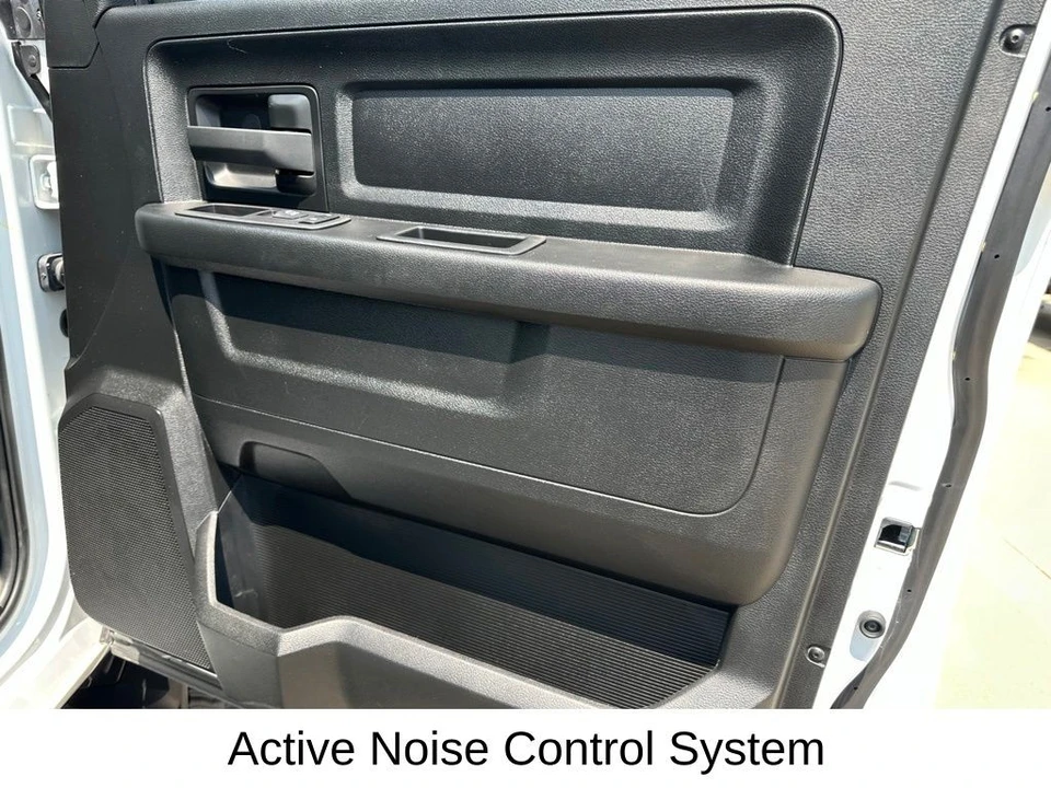 2023 Ram 3500 - Image 21 of 31