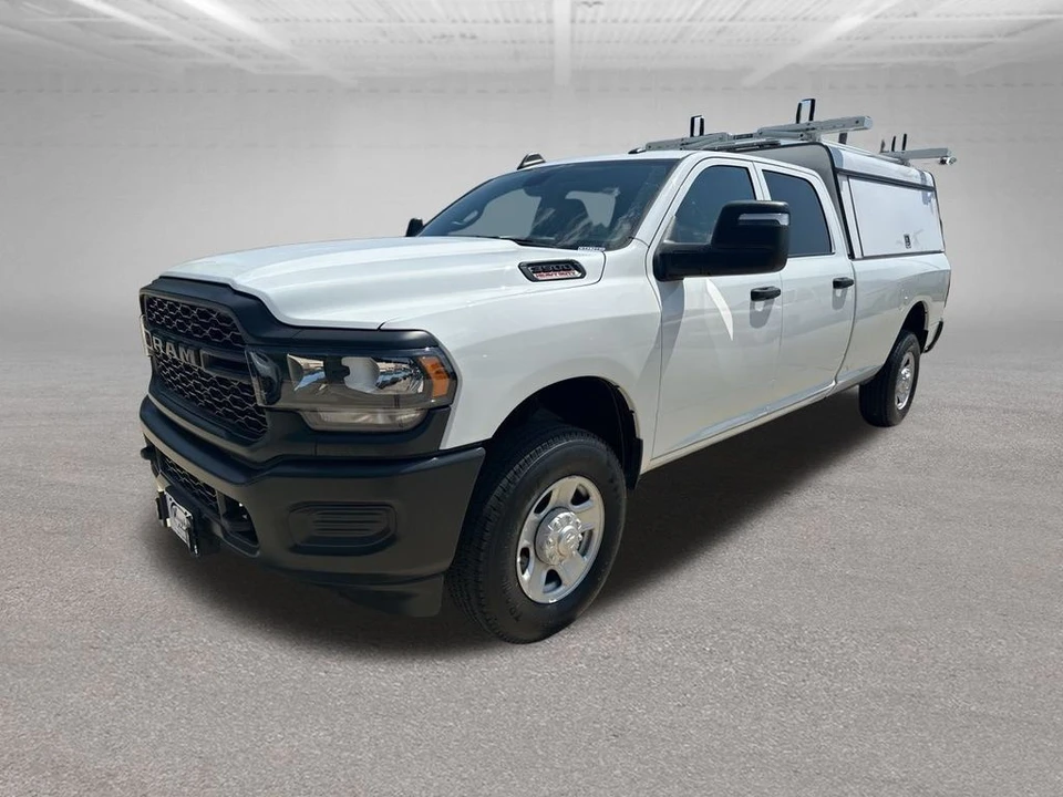 2023 Ram 3500 - Image 7 of 12