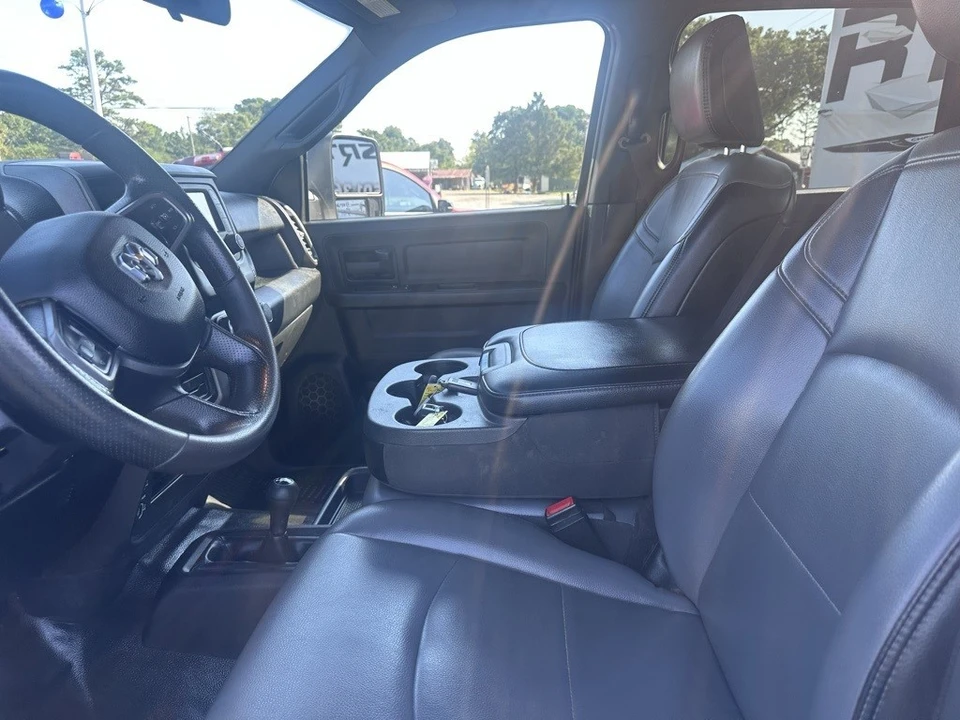 2023 Ram 3500 - Image 3 of 12