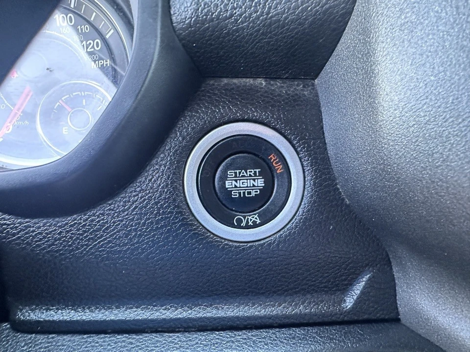 2023 Ram 3500 - Image 9 of 12