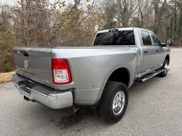 2023 Ram 3500 - Image 6 of 12