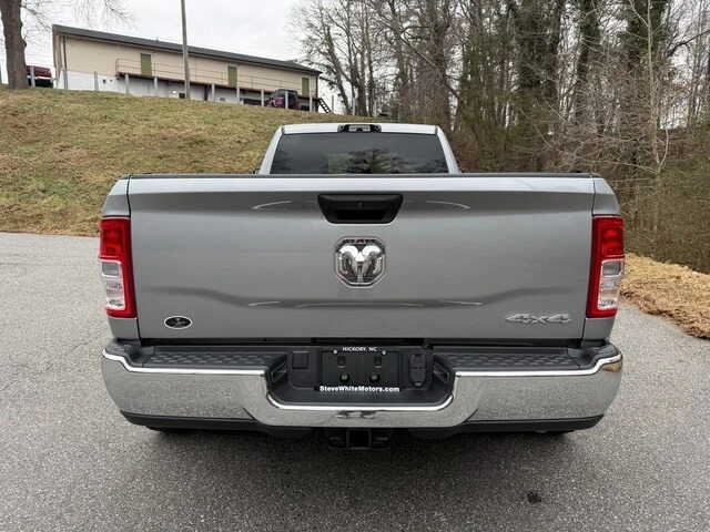 2023 Ram 3500 - Image 7 of 12