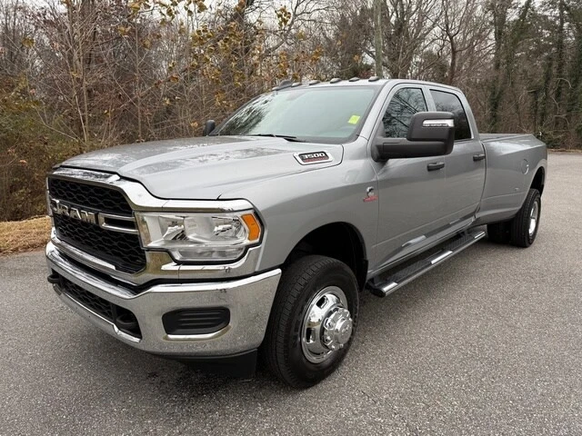 2023 Ram 3500 - Image 2 of 12