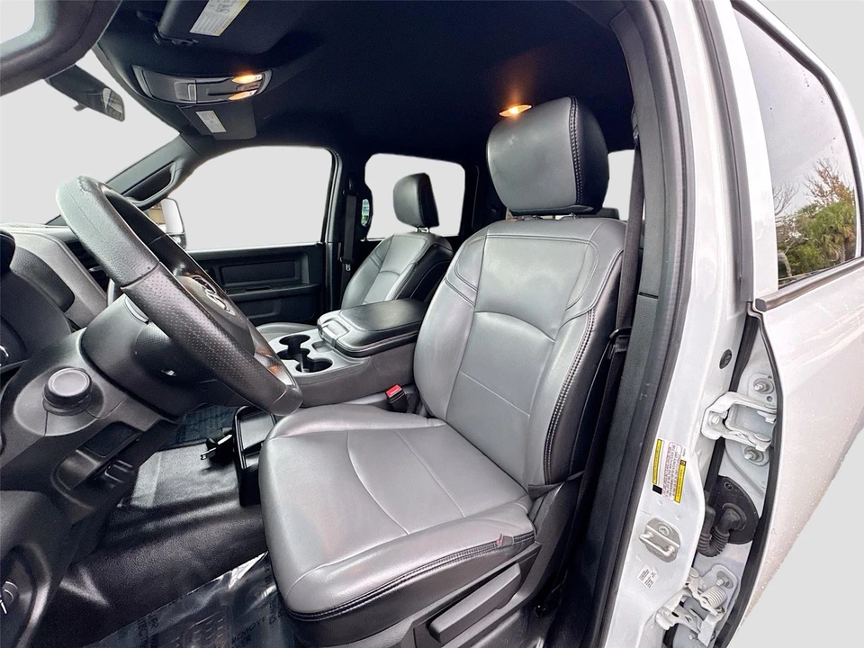 2023 Ram 3500 - Image 18 of 21