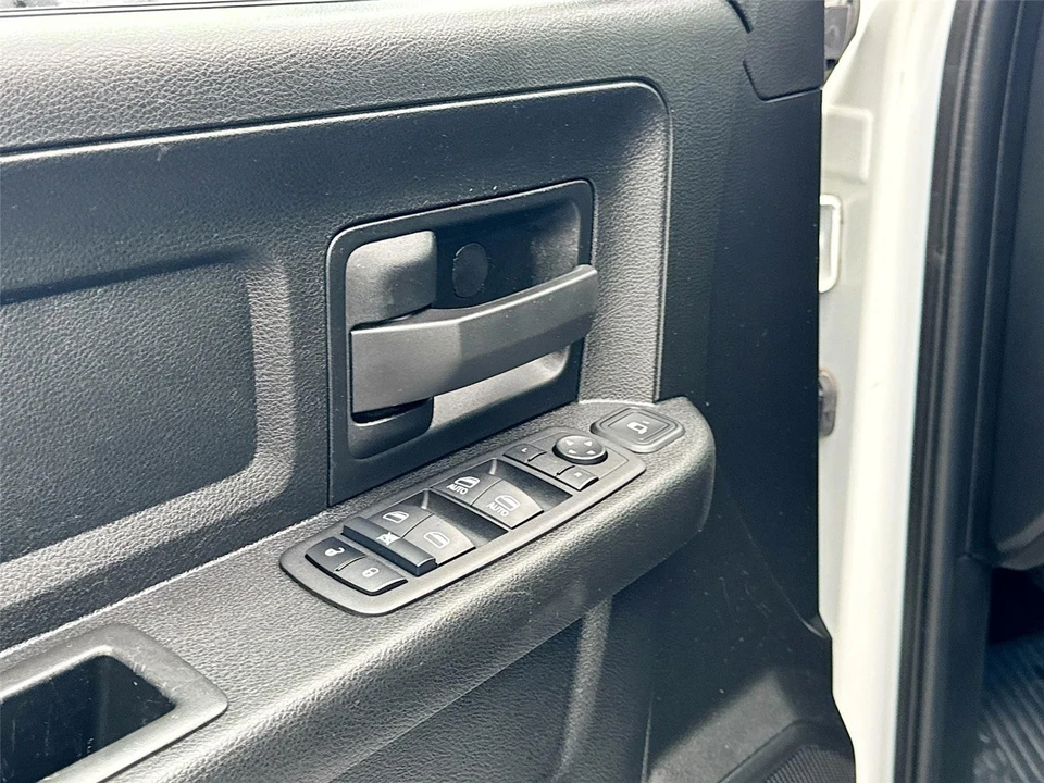 2023 Ram 3500 - Image 15 of 21