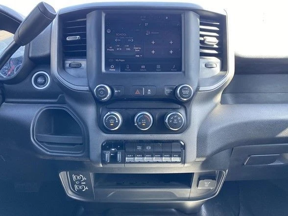 2023 Ram 3500 - Image 25 of 31