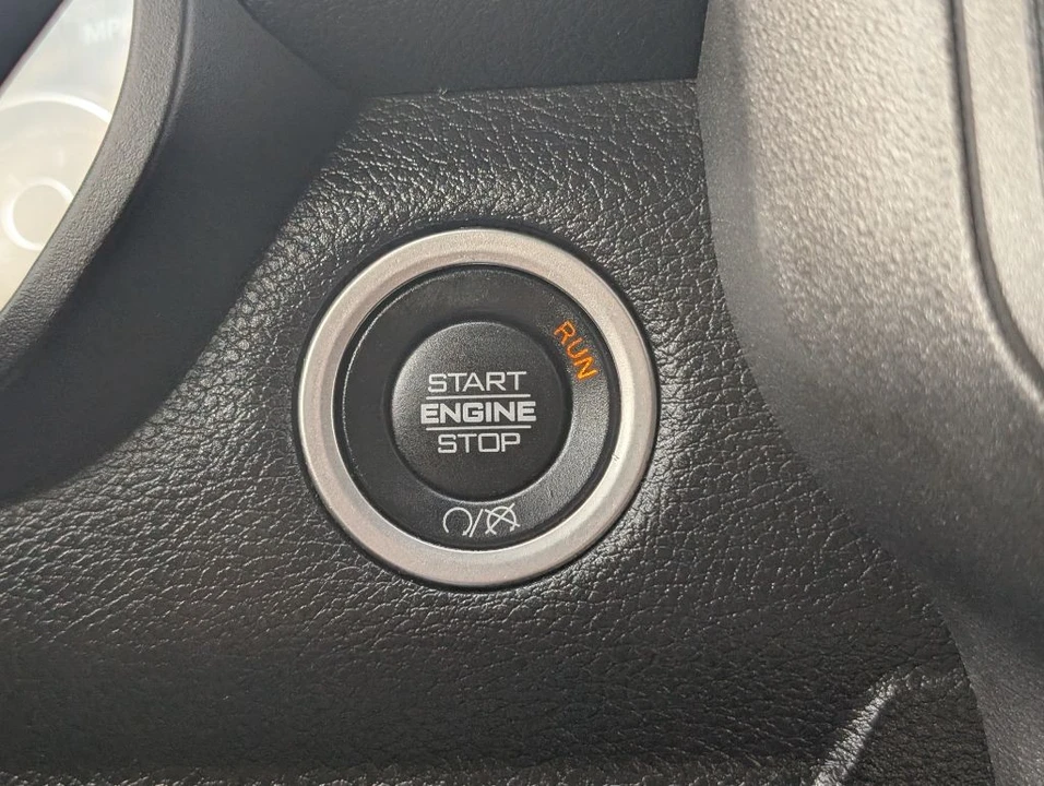 2023 Ram 3500 - Image 16 of 22