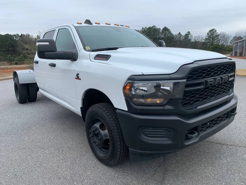2023 Ram 3500 - Image 5 of 21