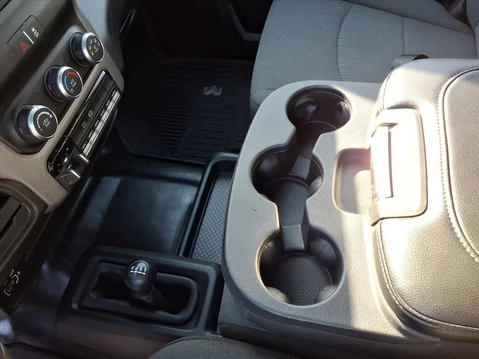 2023 Ram 3500 - Image 13 of 21